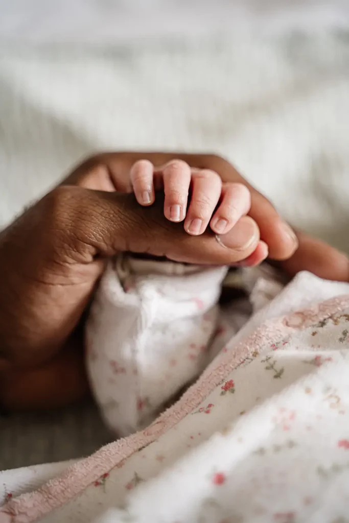 Photographe bébé à la maternité Jules Verne de Nantes